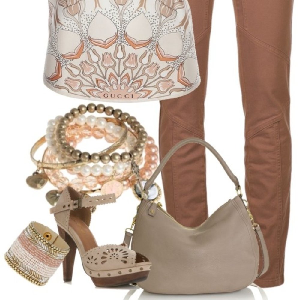 $89 NWT JEFFREY CAMPBELL Taupe Platforms - Picture 6 of 6